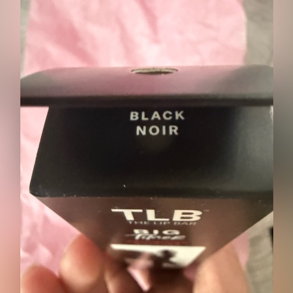 💙 4/$20 The Lip Bar Big Timer Volumizing Mascara - Picture 6 of 6